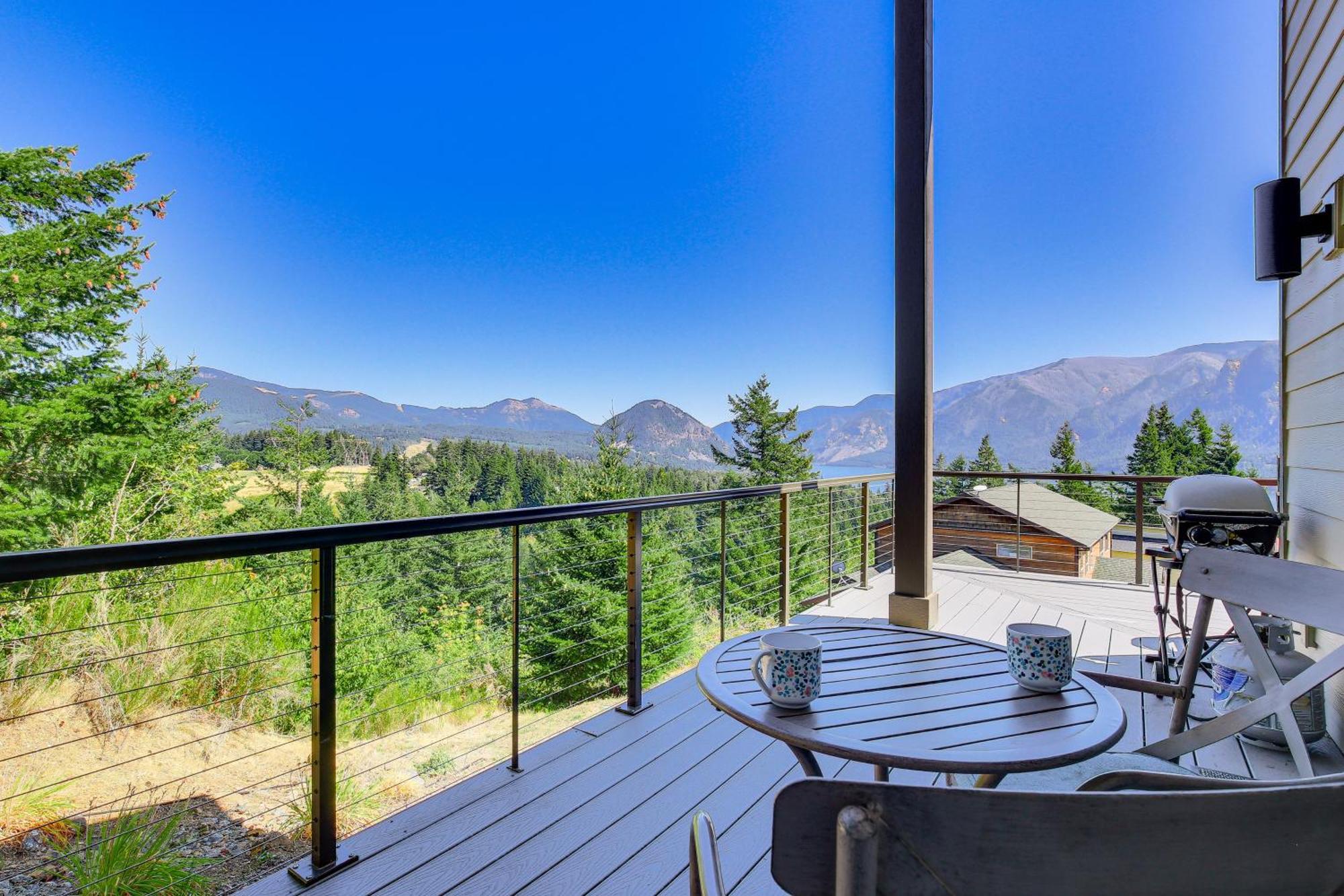 Gorge Retreat - Modern Carson Home With Mtn Views! Buitenkant foto